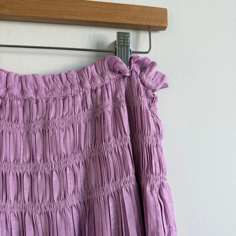 Current Air Smocked Tiered Satin Mini Skirt Size Small - Picture 4 of 9